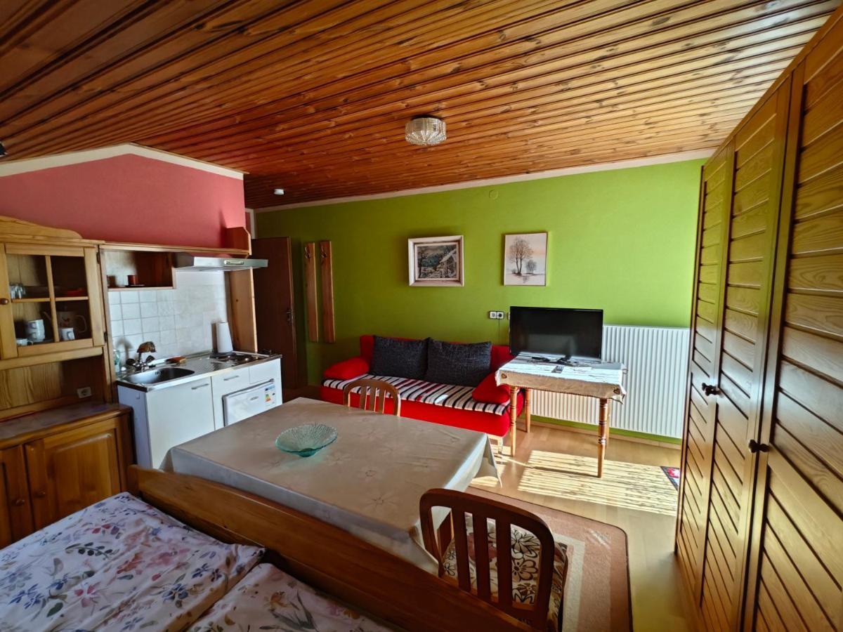 Christis Apartments Eberndorf Eksteriør bilde