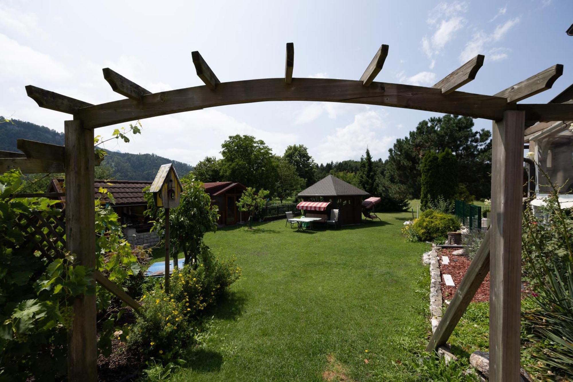 Christis Apartments Eberndorf Eksteriør bilde